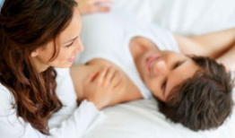 床上做爱的视频,床上爱恋的激情演绎